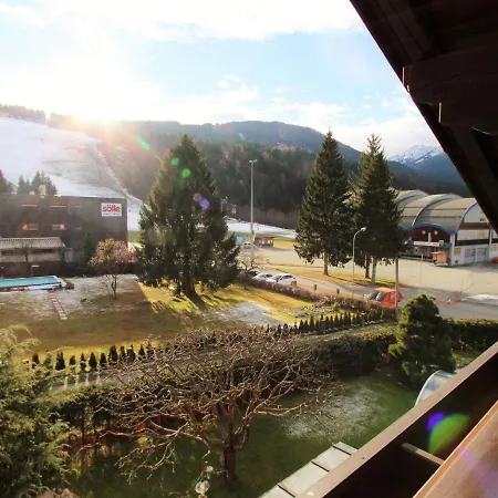 Apartment Near The Gondelbahn With Shared Pool Apartman