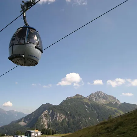 Apartman Apartment Near The Gondelbahn With Shared Pool Tröpolach
