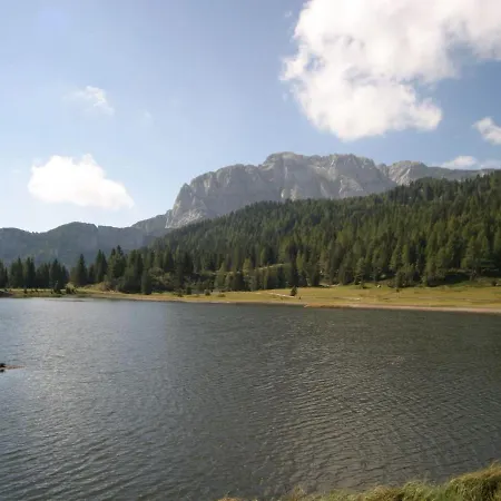 Apartment Near The Gondelbahn With Shared Pool * Tröpolach