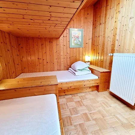 Apartment Near The Gondelbahn With Shared Pool