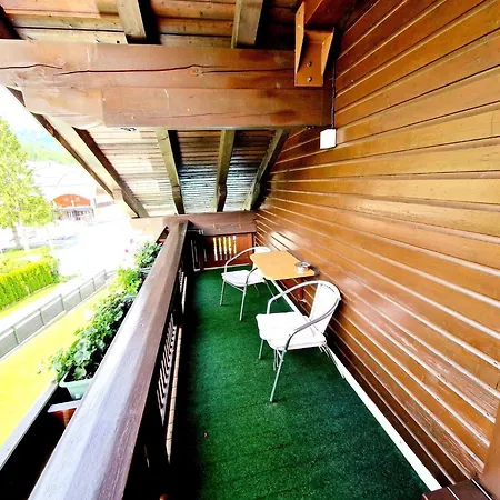 Apartment Near The Gondelbahn With Shared Pool Apartman *